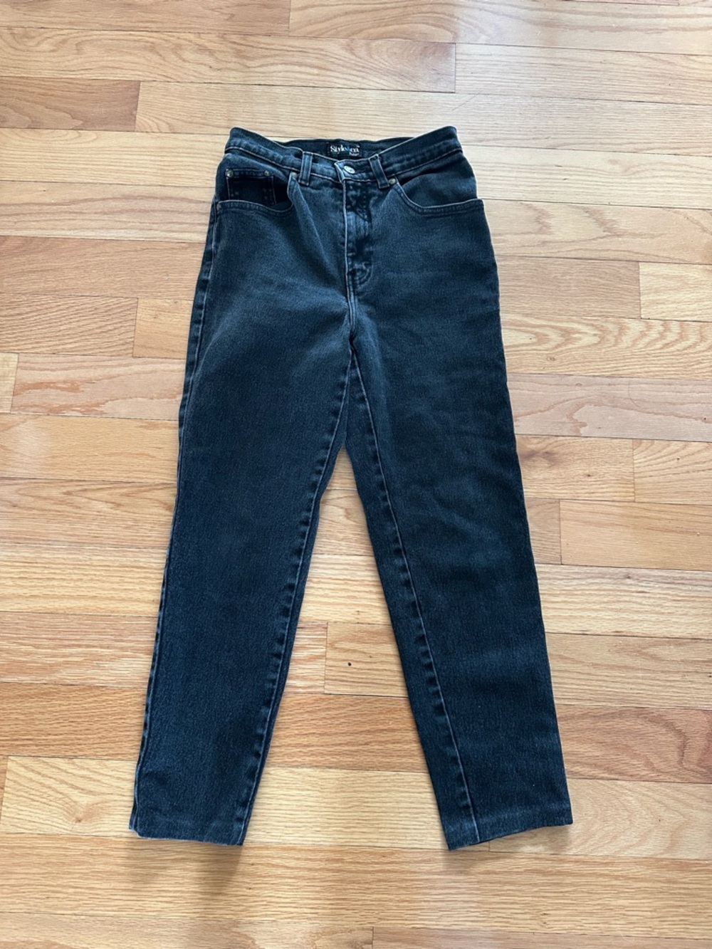 Style & Co. black women’s jeans. Size 6P